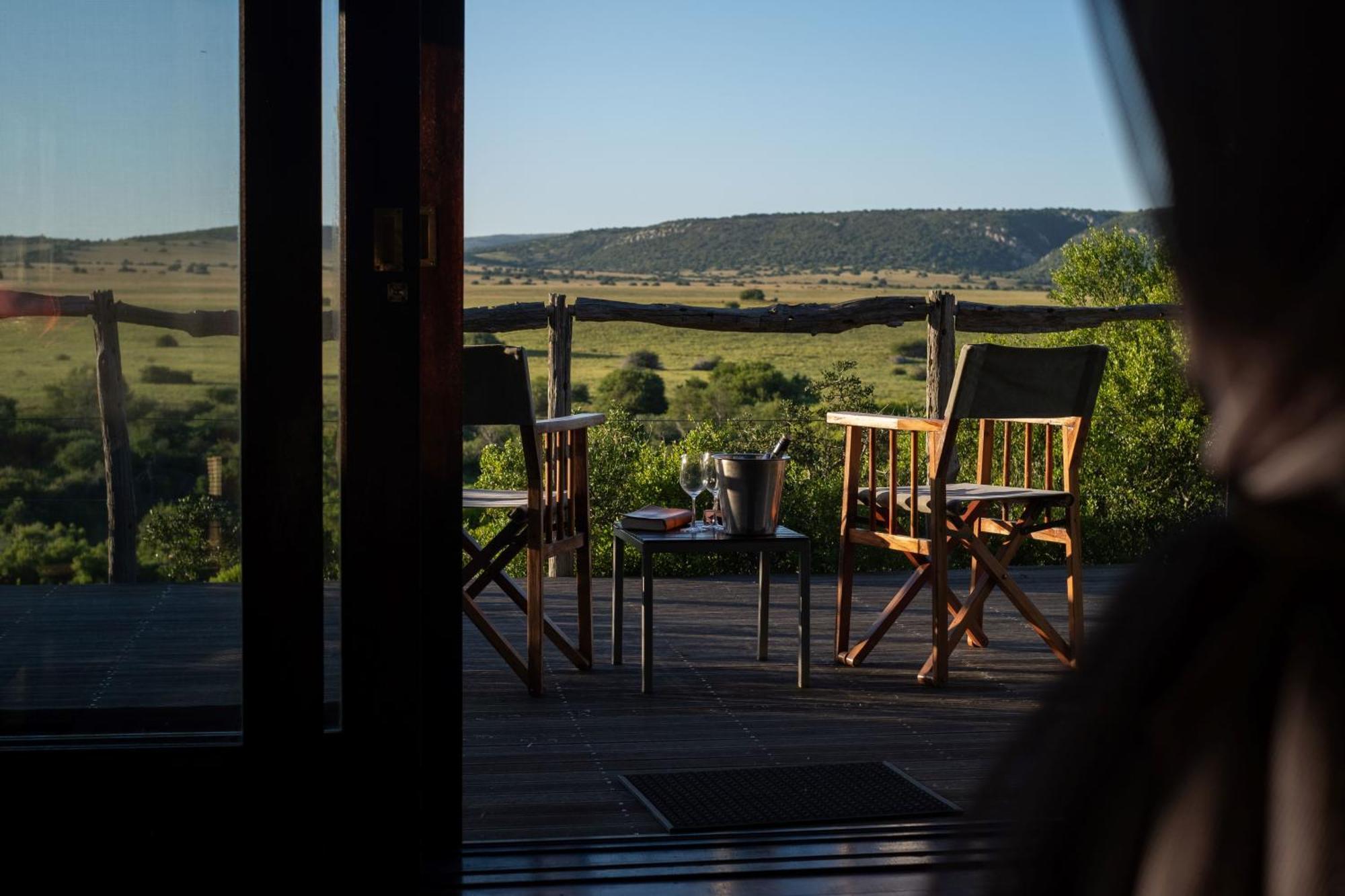Hillsnek Safari Camp - Amakhala Game Reserve Eksteriør billede