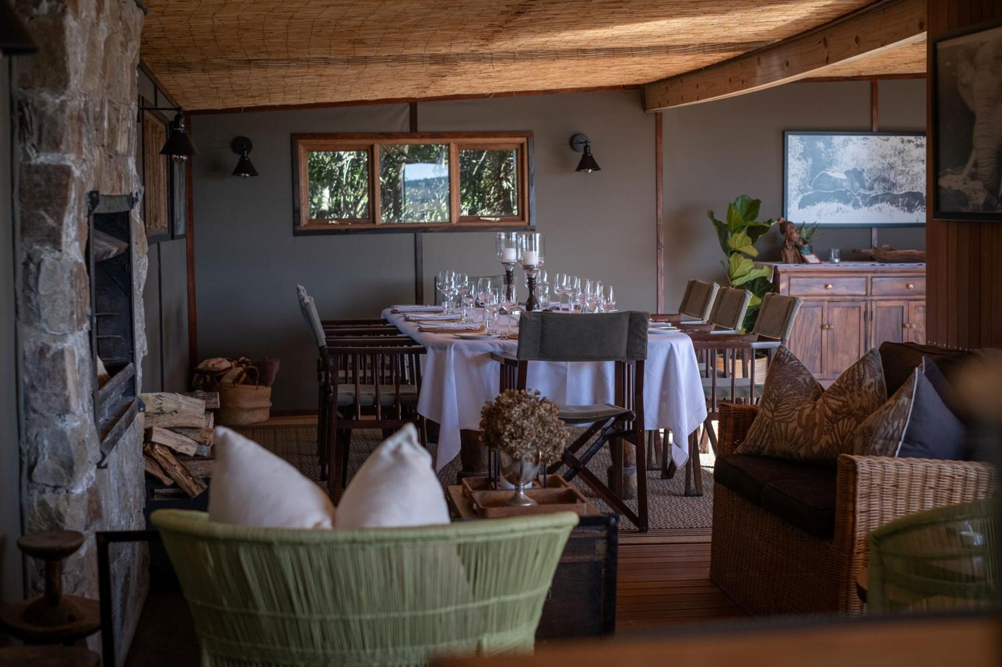 Hillsnek Safari Camp - Amakhala Game Reserve Eksteriør billede