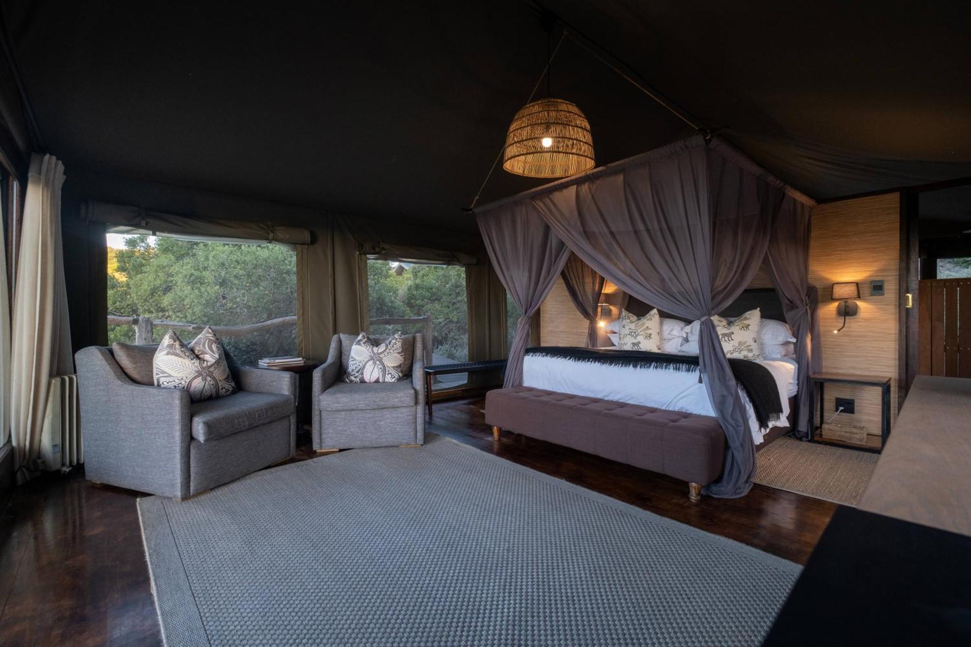 Hillsnek Safari Camp - Amakhala Game Reserve Eksteriør billede